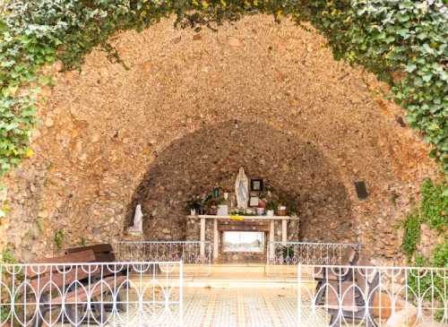 Gruta de Nossa Senhora de Lourdes